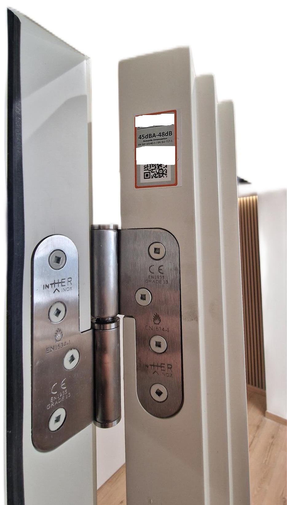 professional-soundproof-door-installation-greece.jpg